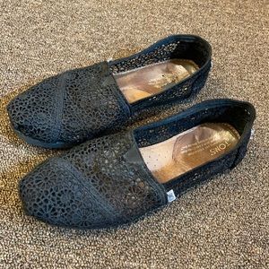 Toms slip on shoes